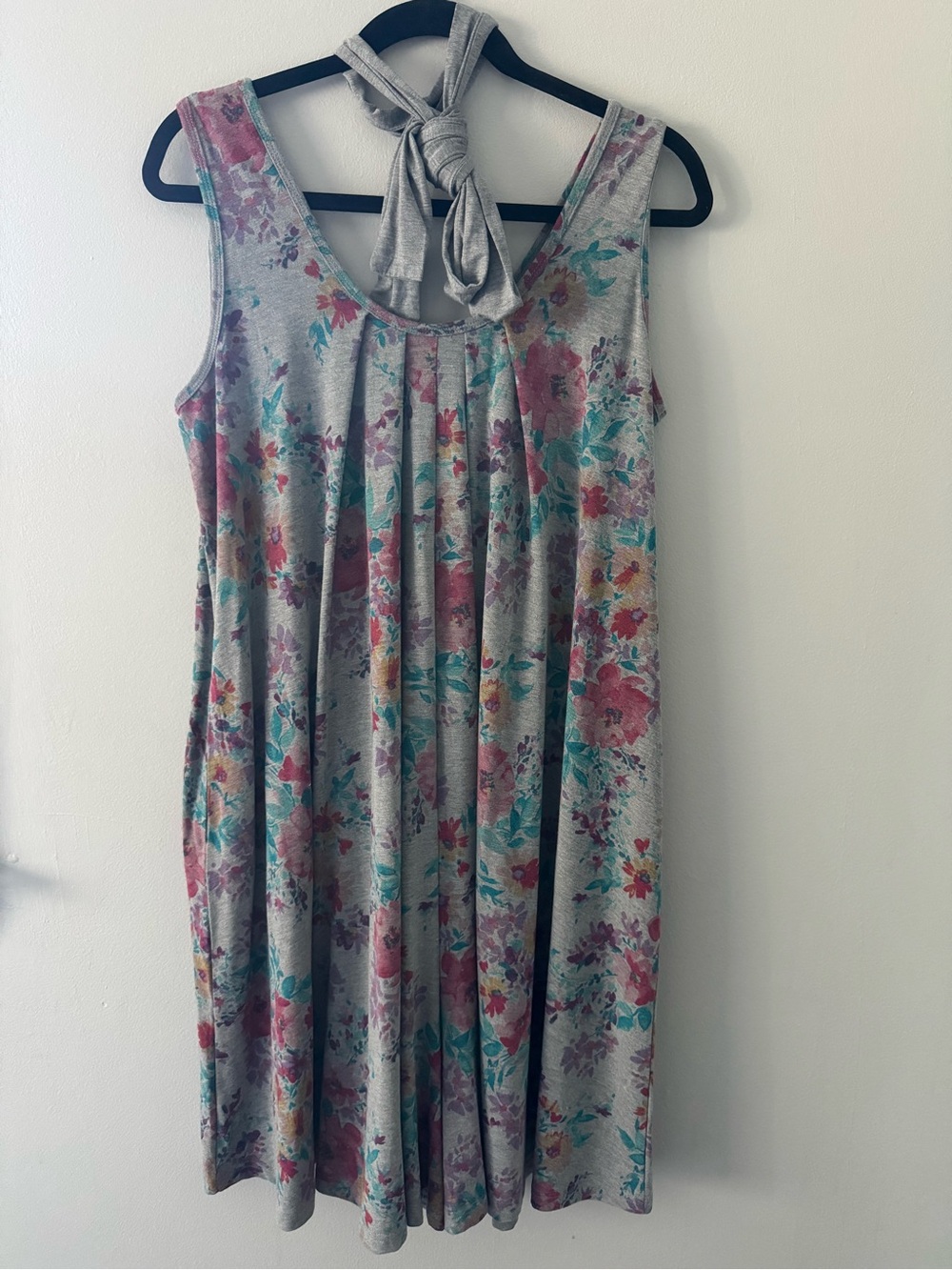 Latched Mama Gray Floral Nursing Momper (Size 6-18)